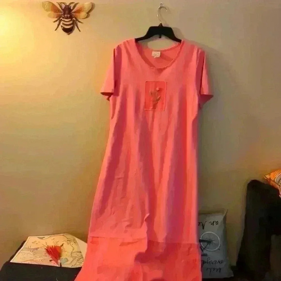 Donna, medium, pink - Picture 1 of 6